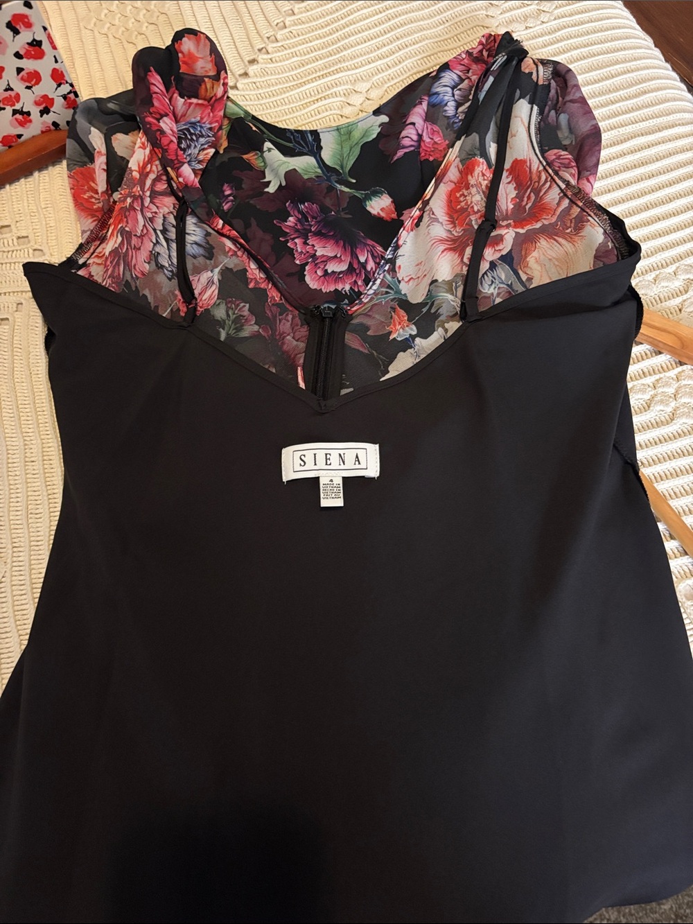 Black Floral Long-Sleeve Mini Dress - Picture 13 of 13